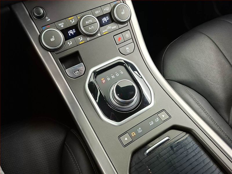 Land Rover Range Rover Evoque (2018) TD4, 4X4, Automat, Kůže, Navi - fotka 13 z 18