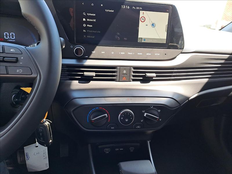Hyundai Bayon (2026) 1,0   1,0 TGDI DCT WAVE - fotka 10 z 11