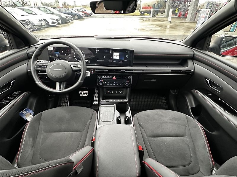Hyundai Tucson 1,6 TGDI 4WD DCT N LINE - fotka 11 z 13