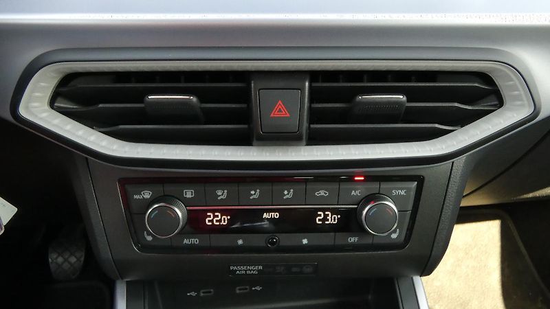 Seat Arona 1,0 TSi 81kW FR - fotka 17 z 23