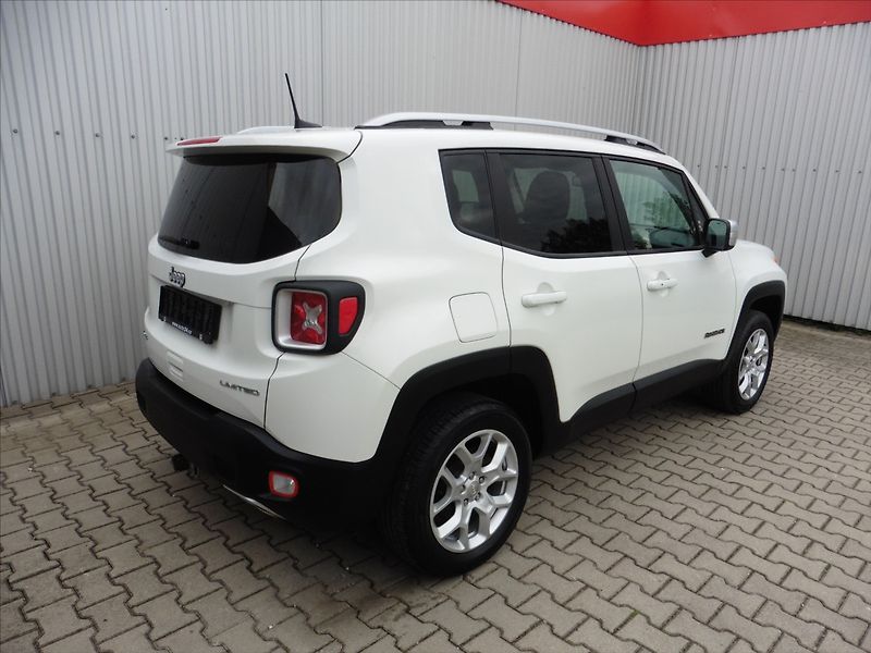 Jeep Renegade 2.0 Mjt 140k Limited 4WD - fotka 4 z 23
