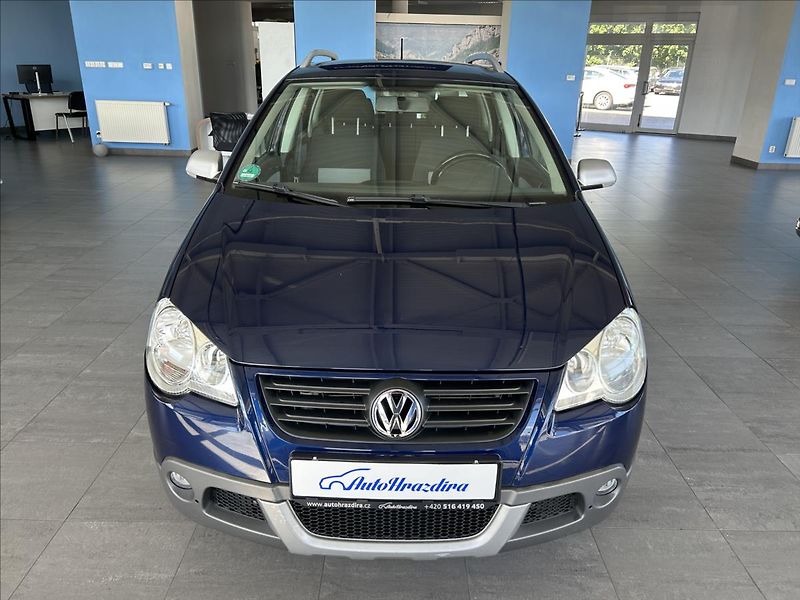 Volkswagen Polo 1,4   CROSS,16V,KLIMATIZACE - fotka 2 z 19