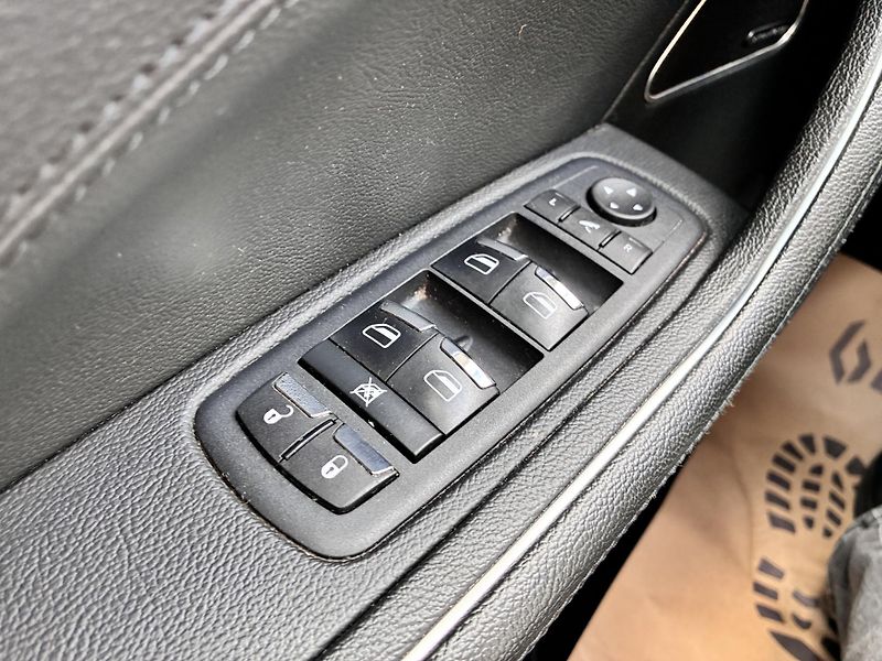 Maserati Levante 2.0l 243kW GT REZERVACE - fotka 34 z 41
