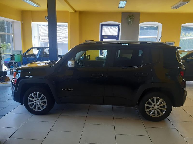 Jeep Renegade 2.0 M-JET 4x4LIMITED NAVI AUT. - fotka 4 z 25