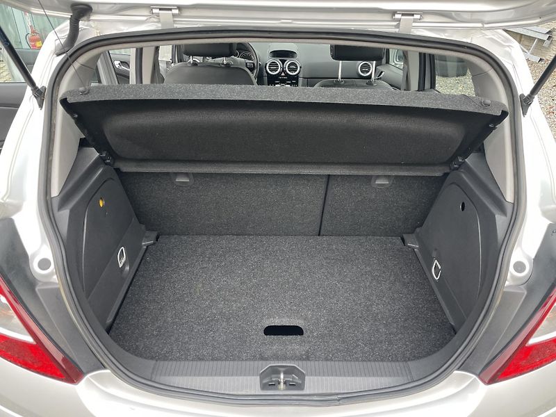 Opel Corsa 1.2i 80PS 141000KM KLIMA STK!! - fotka 118 z 169