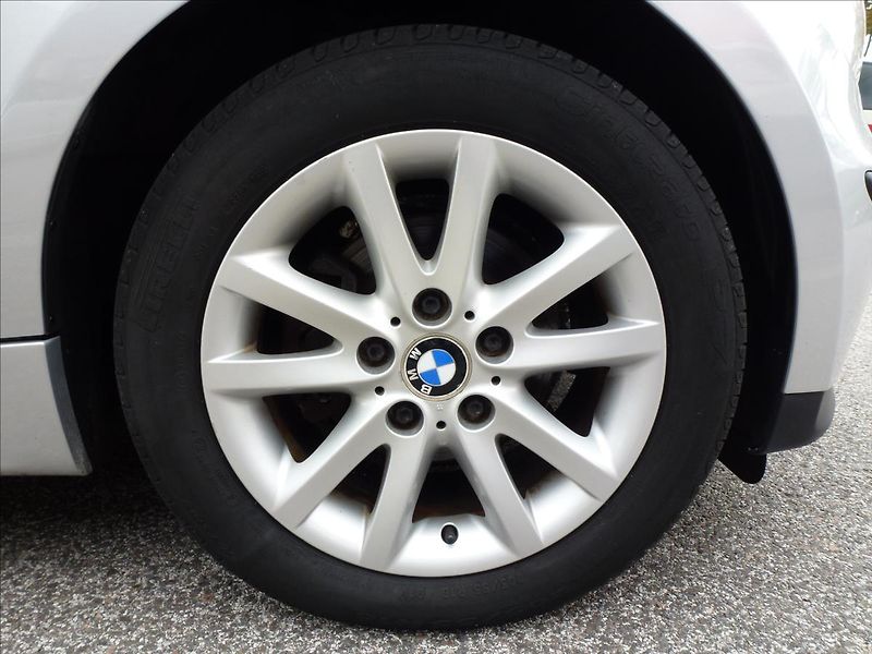 BMW Řada 1 1,6 116i Velmi dobrý stav !!! - fotka 43 z 51