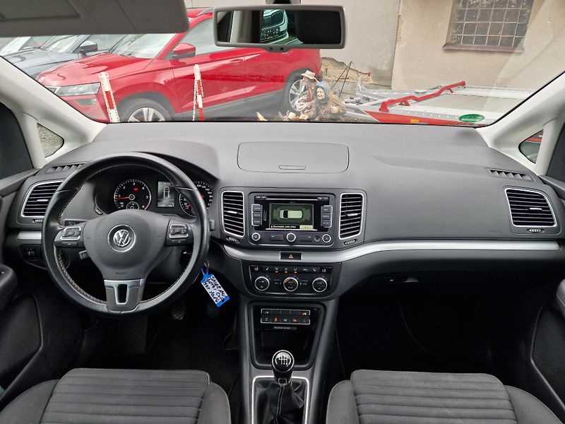 Volkswagen Sharan 2,0TDI CUP - fotka 12 z 16
