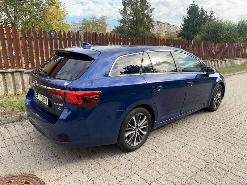 Toyota Avensis (2016) Combi + tažné  - fotka 3 z 19