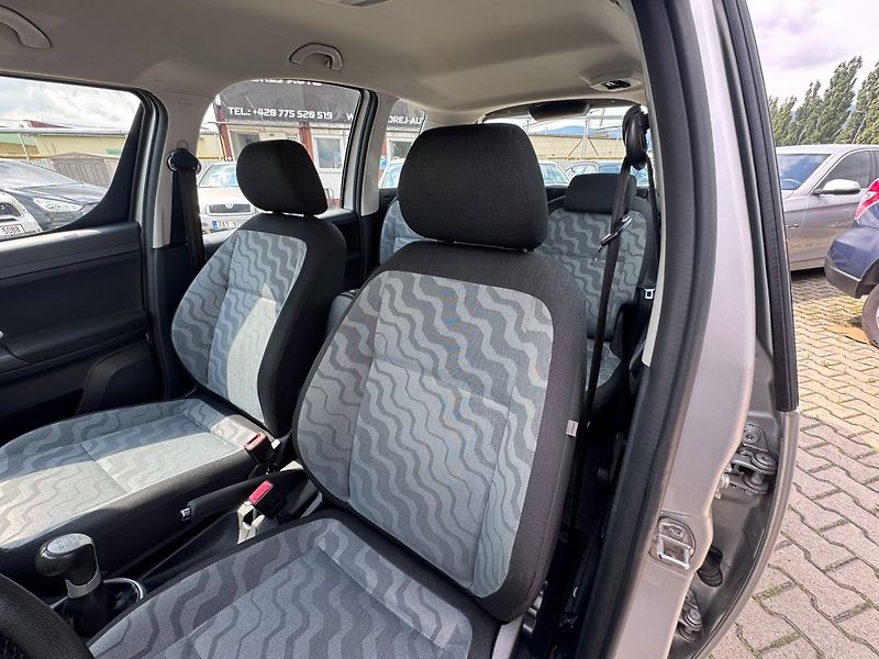 Škoda Roomster (2007) 1,6i 16V 77 KW ROZVODY STK - fotka 22 z 49