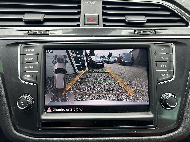 Volkswagen Tiguan (2016) 2.0TDi110KW 1majitelDSG4x4 - fotka 32 z 39