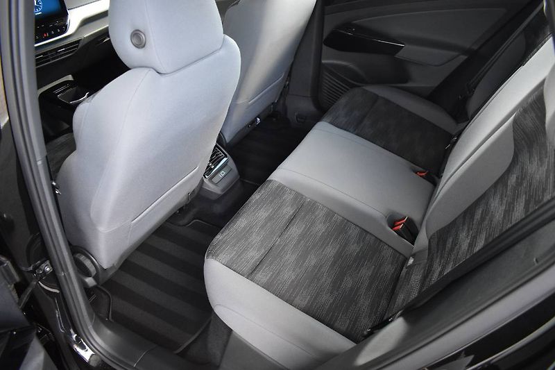 Volkswagen ID.4 (2023) Pro 150kW, Tep.čerpadlo,Tažné - fotka 12 z 25