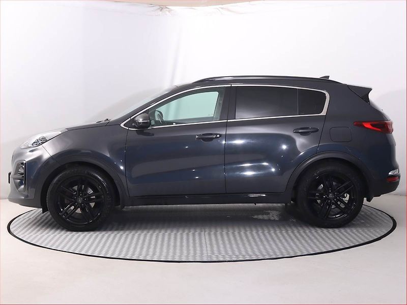 Kia Sportage (2021) Black Edition 1.6 CRDi - fotka 3 z 18