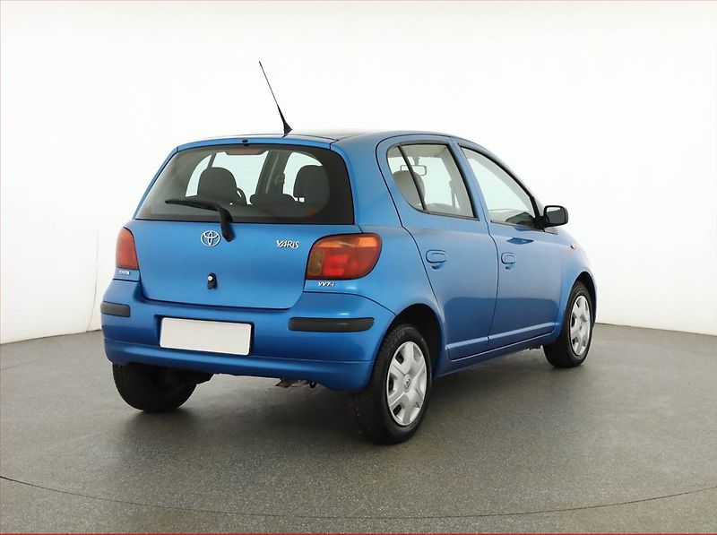 Toyota Yaris (2003) 1.0 VVT-i, Automat, nová STK - fotka 5 z 15