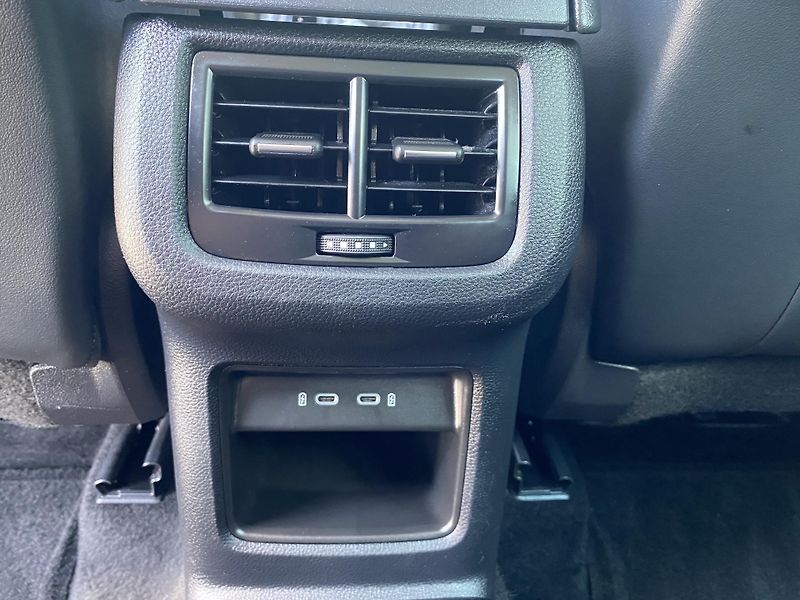 Seat Ateca 2.0TSI 140KW- DSG - LED -1xMAJ - fotka 41 z 56