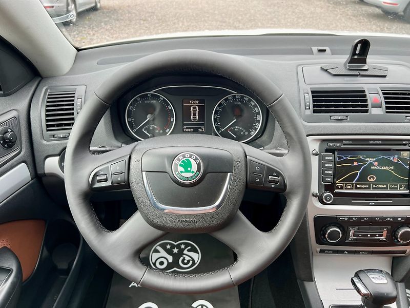 Škoda Octavia (2010) 1.2 TSi DSG - fotka 14 z 18