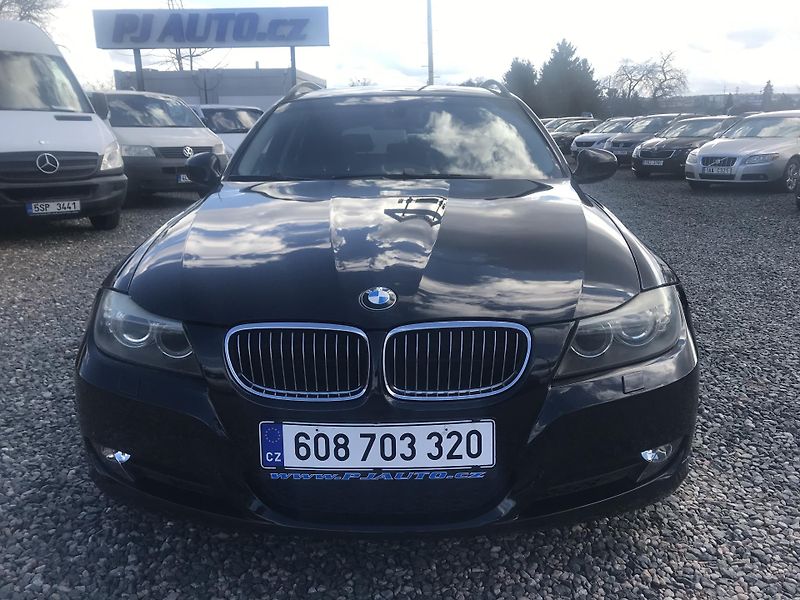 BMW Řada 3 325i 160 KW,MAN,NAVI.... - fotka 2 z 16