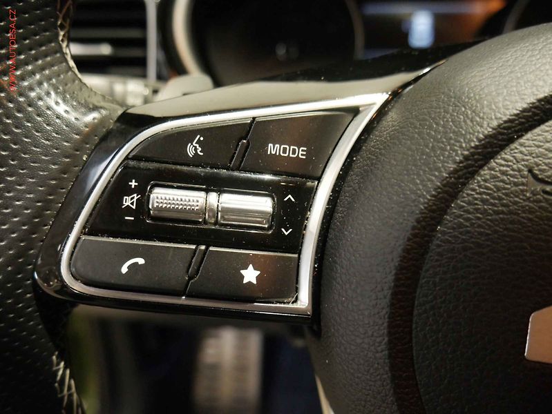 Kia XCeed (2023) 1.5 T-GDI, ČR, LED, navi - fotka 16 z 21