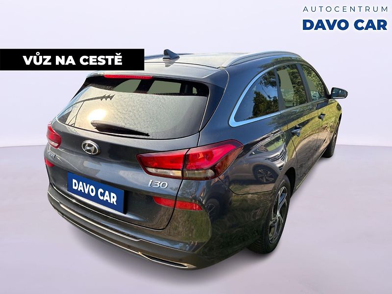 Hyundai i30 1.0 T-GDI 88kW Style DCT DPH C - fotka 3 z 12