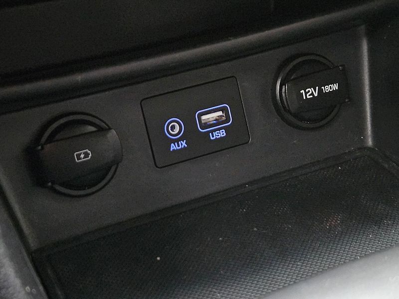 Hyundai Kona 1,0 T-GDi, Mystic+Guard, 1.maj - fotka 24 z 35