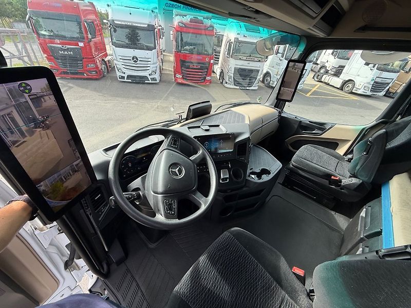 Mercedes-Benz 1845 Actros EURO 6 MEGA/lowdec - fotka 12 z 18