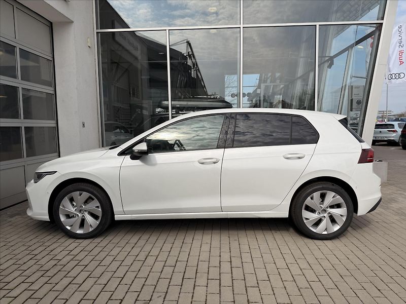 Volkswagen Golf (2026) 1,5 TSI 85kW 6G  People - fotka 9 z 17