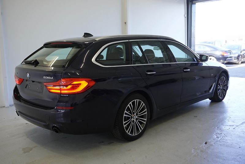 BMW Řada 5 3,0 XDRIVE AUT. - fotka 5 z 32
