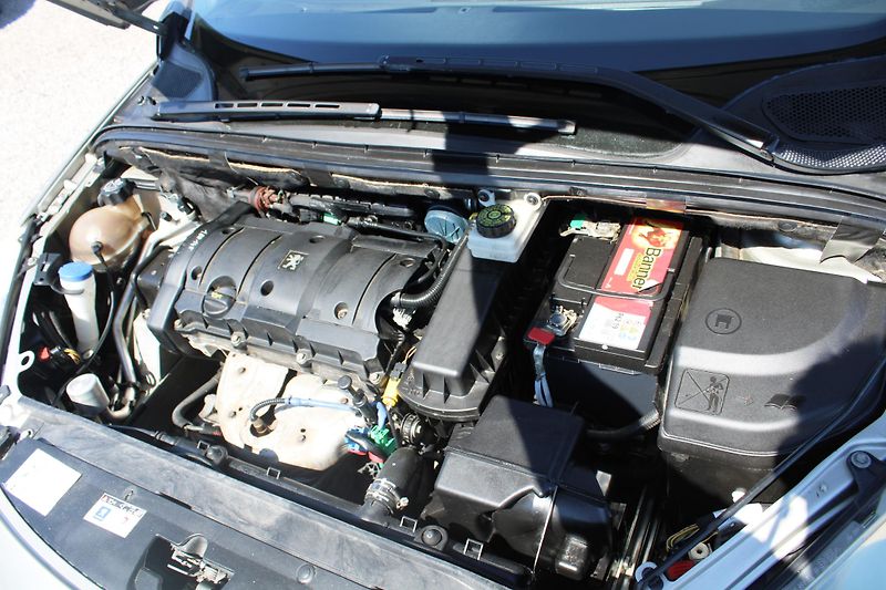 Peugeot 307 (2006) 1,6i AUTOMAT KLIMA EL.OKNA - fotka 16 z 16