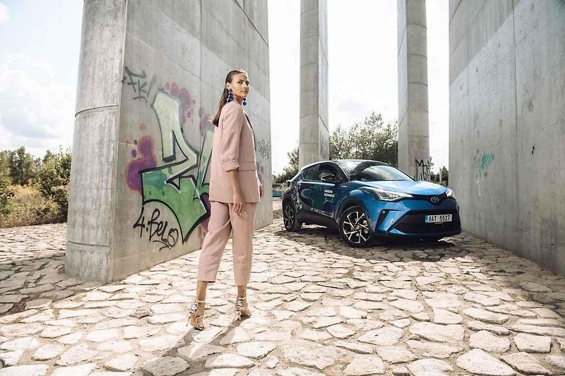Barbora Seemanová a Toyota C-HR