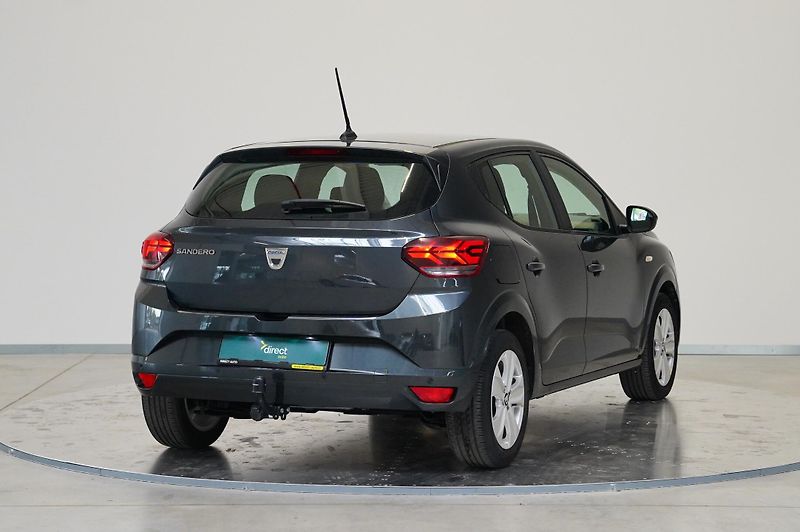 Dacia Sandero - fotka 2 z 27
