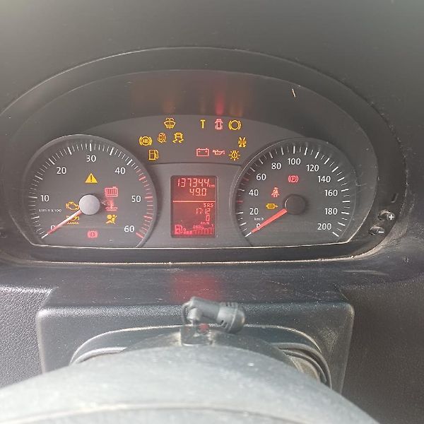 Volkswagen Crafter (2022) - fotka 7 z 11