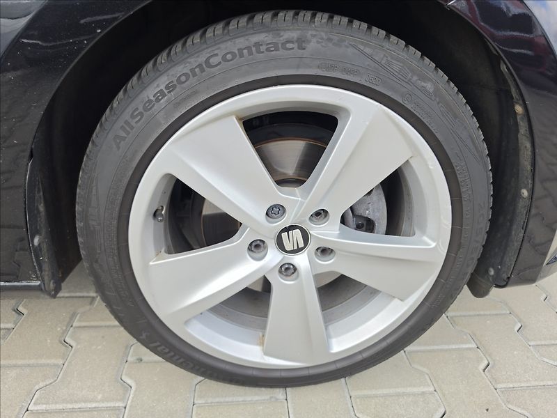 Seat Leon 1,4 TSi 110KW ST FR+ KŮŽE NAVI - fotka 40 z 46