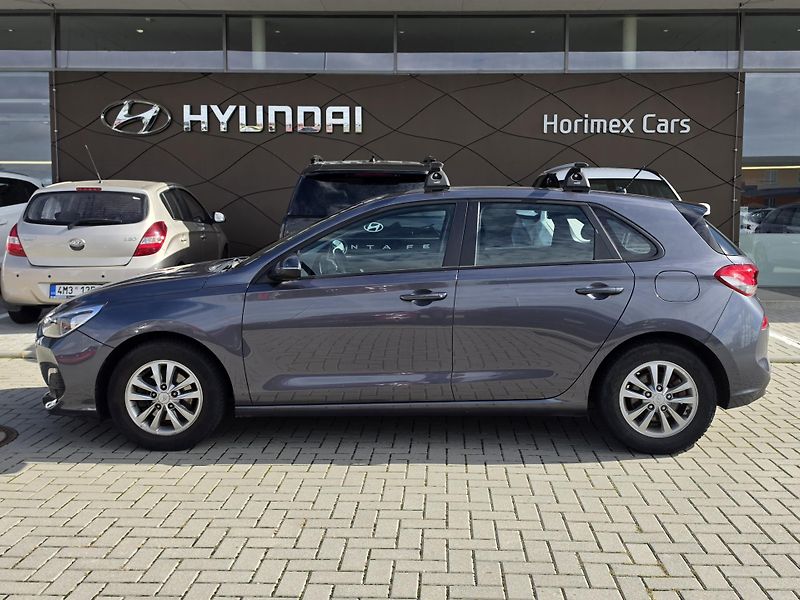 Hyundai i30 (2019) 1,4i 73kW HB - fotka 2 z 19