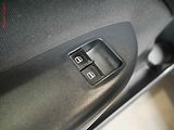 Škoda Octavia (2011) 1.6 TDI, 2.maj,ČR, servis - náhled 16