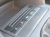 Volkswagen Touran (2014) 1.6TDI HG NAVI – 7 SEDADEL - náhled 24