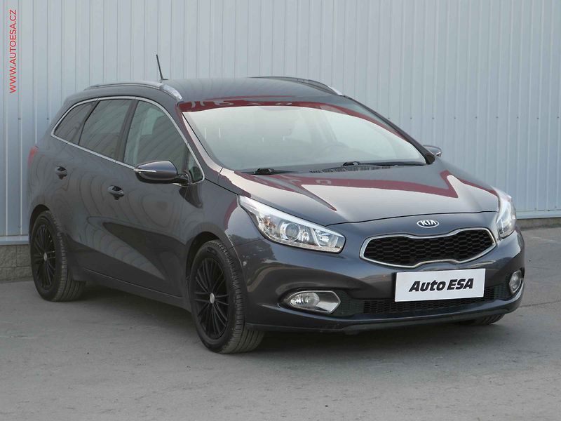 Kia Ceed (2014) 1.6 GDi, ČR - fotografie inzerátu