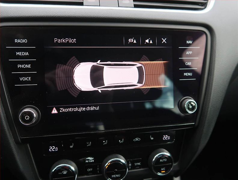 Škoda Octavia (2019) Clever 1.5 TSI, Serv.kniha - fotka 18 z 21