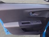 Ford Tourneo Courier (2025) Titanium 43kWh 100kW 136k EV - náhled 12