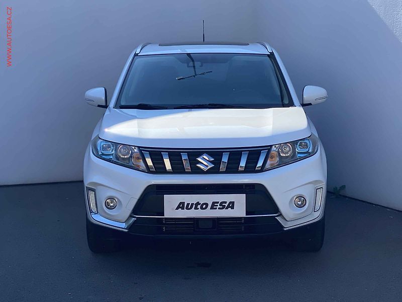 Suzuki Vitara (2019) 1.4BJet, Style, AT, LED - fotka 2 z 17
