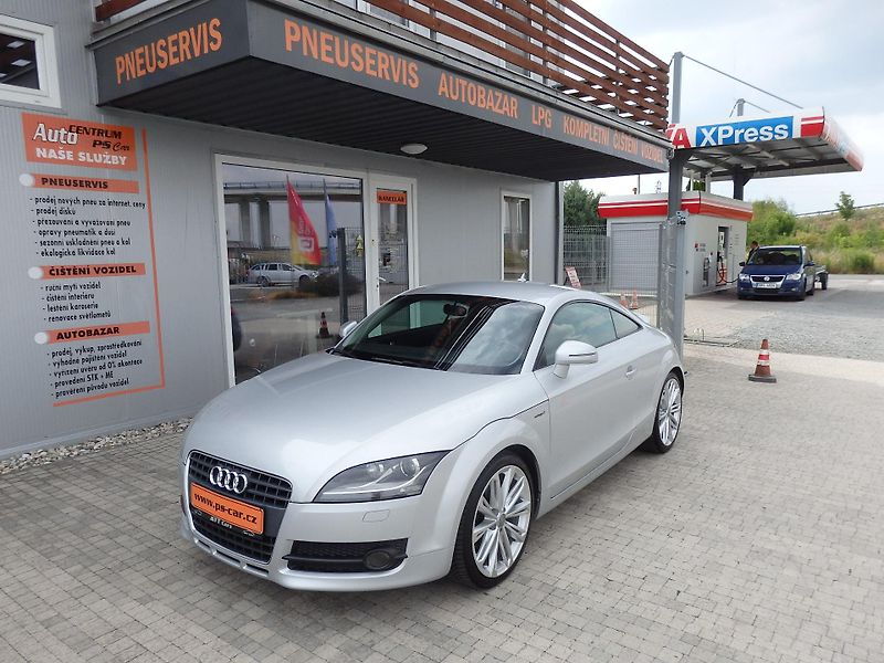 Audi TT 2.0 TFSI 147 kW ZÁLOHOVÁNO - fotka 1 z 16