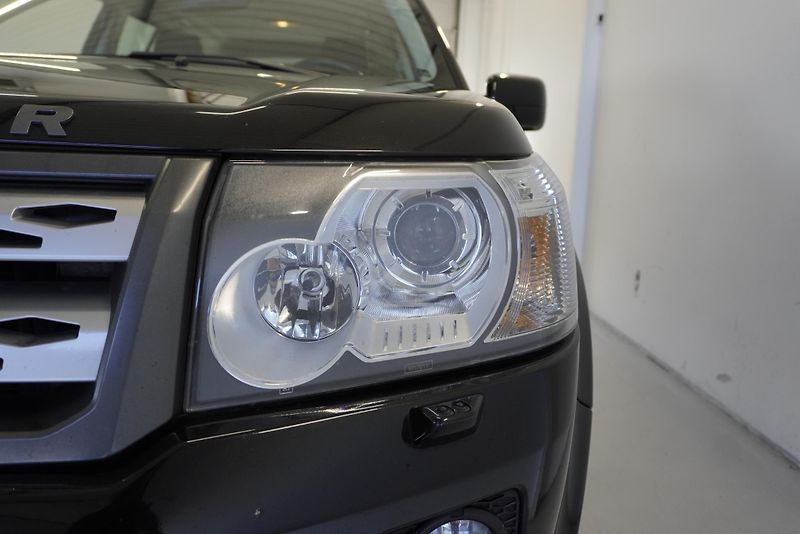 Land Rover Freelander (2012) 2,2T LEATHER ETC AUTOMAT - fotka 32 z 46