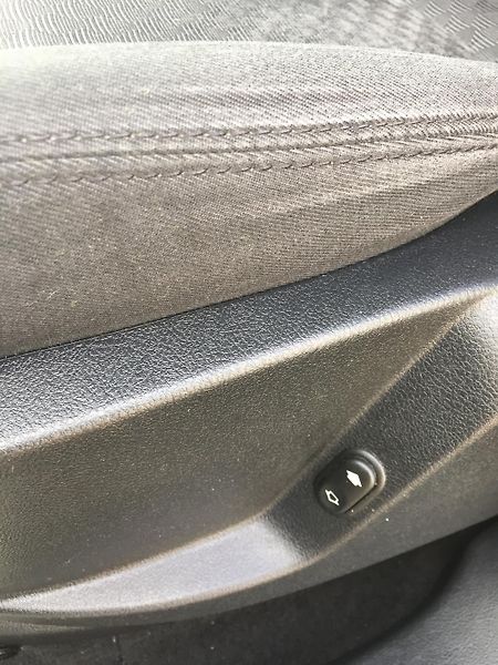 Ford Galaxy (2007) Ghia - 2,0TDCi - fotka 15 z 25