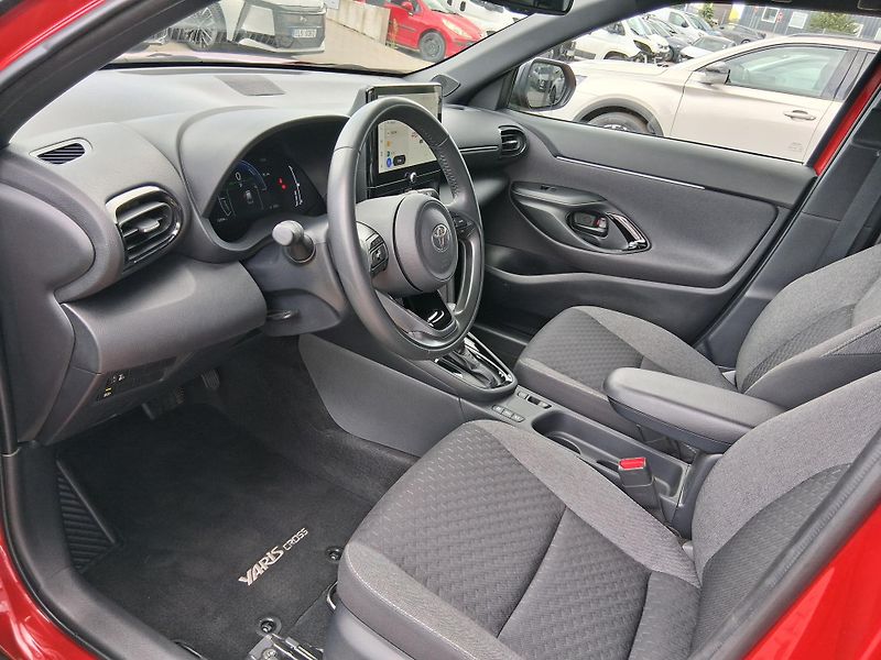 Toyota Yaris Cross STYLE 1.5 Hyb. 85 kW - fotka 10 z 25