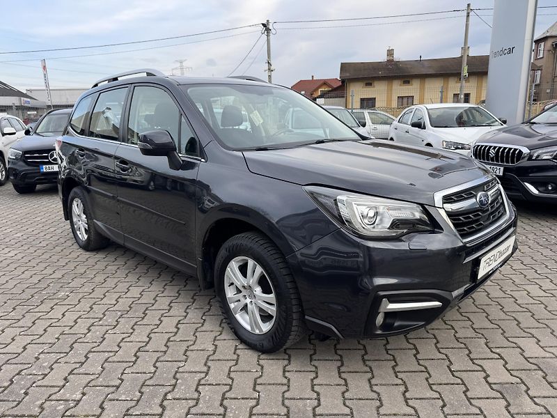 Subaru Forester 2,0i A/T COMFORT, ČR, 1.MAJ. - fotka 2 z 30
