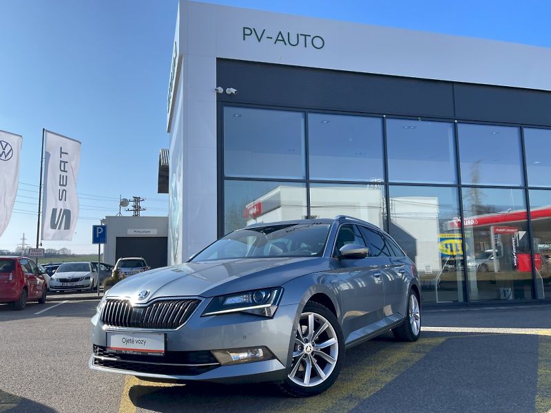 Škoda Superb (2018) L&K 2.0 TDI 140kW DSG 4x4 Comb - fotka 35 z 35