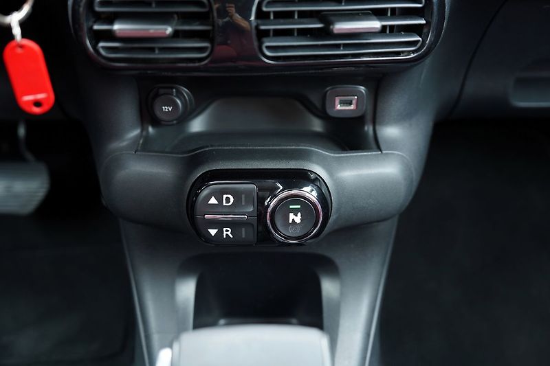 Citroën C4 1.6 BlueHDi, automat/Al./klima - fotka 31 z 36