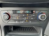 Ford Focus 1,5 TDCi 77kW NAVIGACE - náhled 38
