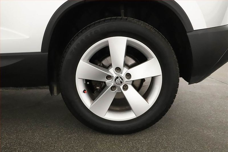 Škoda Karoq (2017) Style 2.0 TDI, 4X4 - fotka 11 z 17