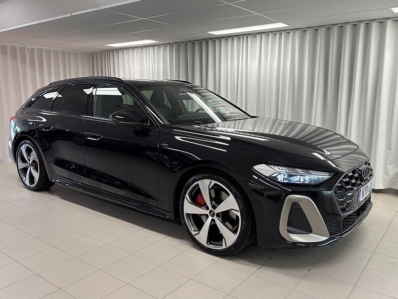 Audi A5 e-hybrid q S-Line Alcantara - fotka 1 z 9