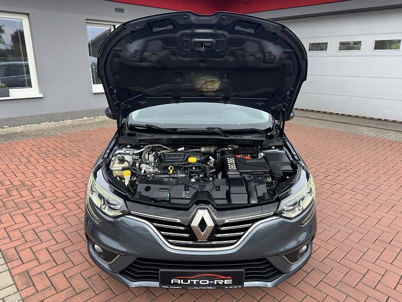 Renault Mégane (2016) 1.6dCi Bose Navi Polokůže - fotka 32 z 50
