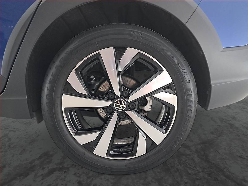 Volkswagen Taigo (2023) 1.0 TSI - fotka 15 z 27
